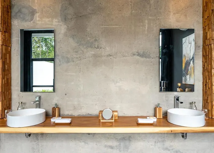 Rouge - Loft Evanoah Villa Ubud